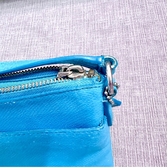 Coach Sky Blue Leather Crossbody Clutch/pouch/purse/bag - Picture 12 of 16